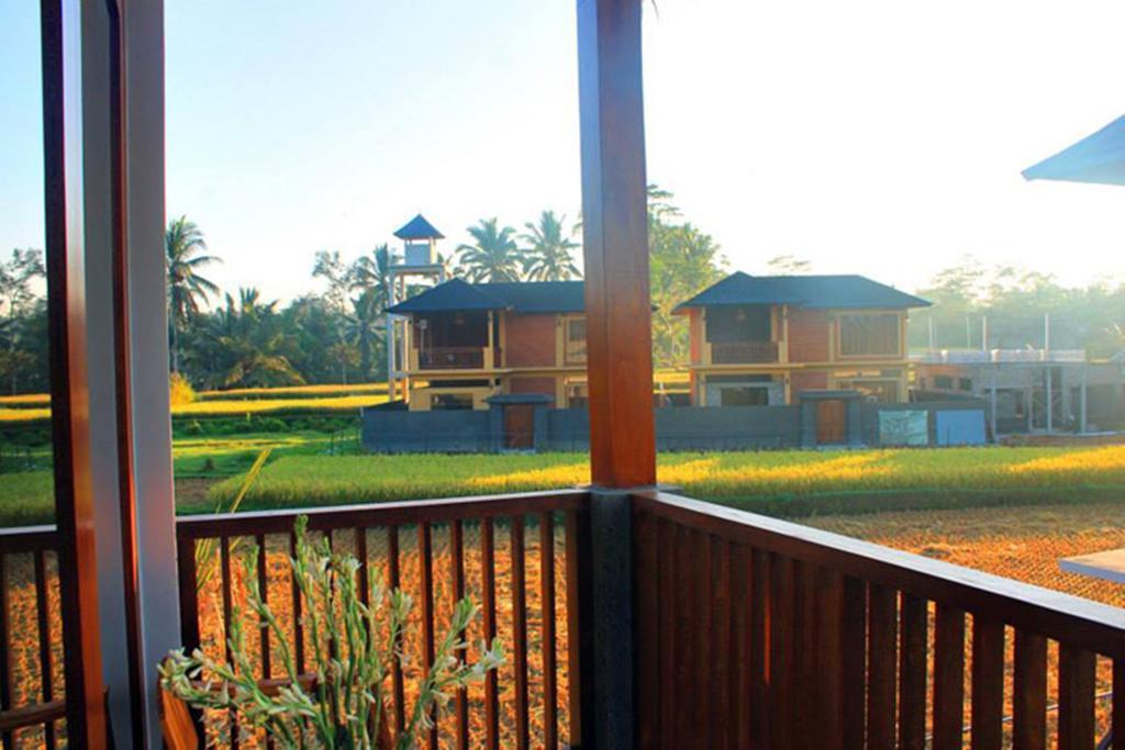 Villa Kemuning Тегаллаланг Экстерьер фото